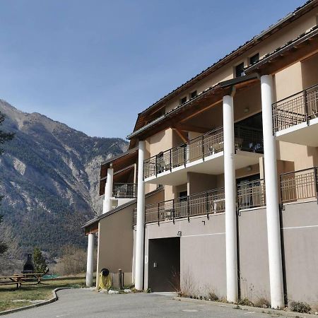 Studio 4 Personnes Avec Piscine Et Sauna - Residence Chateau Des Magnans - Jausiers - Fr-1-165B-45 Zewnętrze zdjęcie